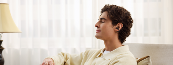 Los mejores auriculares open-ear para estudiantes en 2026: cómodos para estudiar, desplazarte y disfrutar de la vida universitaria