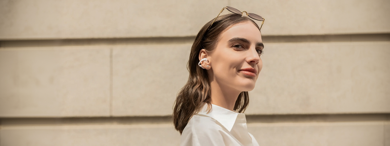 Auriculares inalámbricos cómodos: over-ear vs in-ear vs open-ear, ¿cuál es la mejor opción?